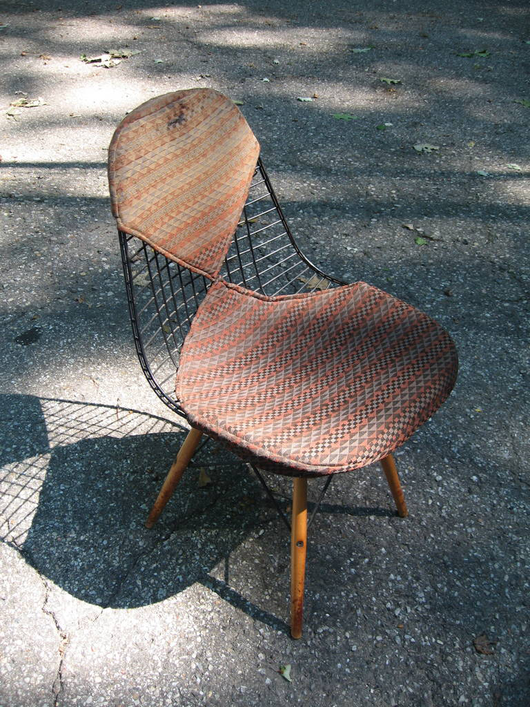 华体会体育官方在线官网 - 坐具|餐椅|办公家具|华体会体育官方在线官网家具|伊姆斯金属线椅